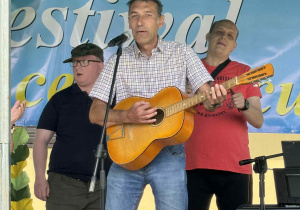 Zdjęcie 2 na 8