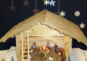 Zdjęcie szopki bożonarodzeniowej.